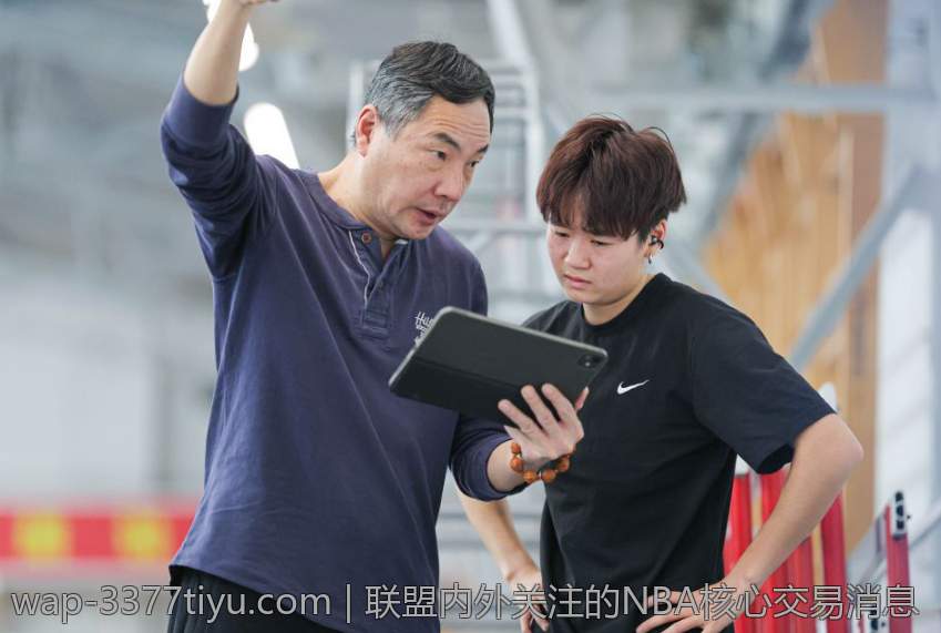 联盟内外关注的NBA核心交易消息